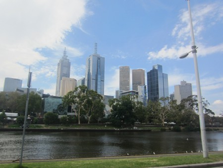 Promenad längs Yarra river