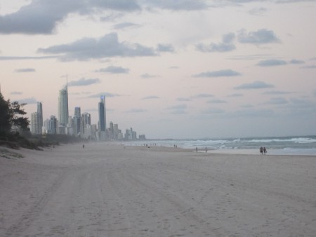 Stranden vid surfers paradise